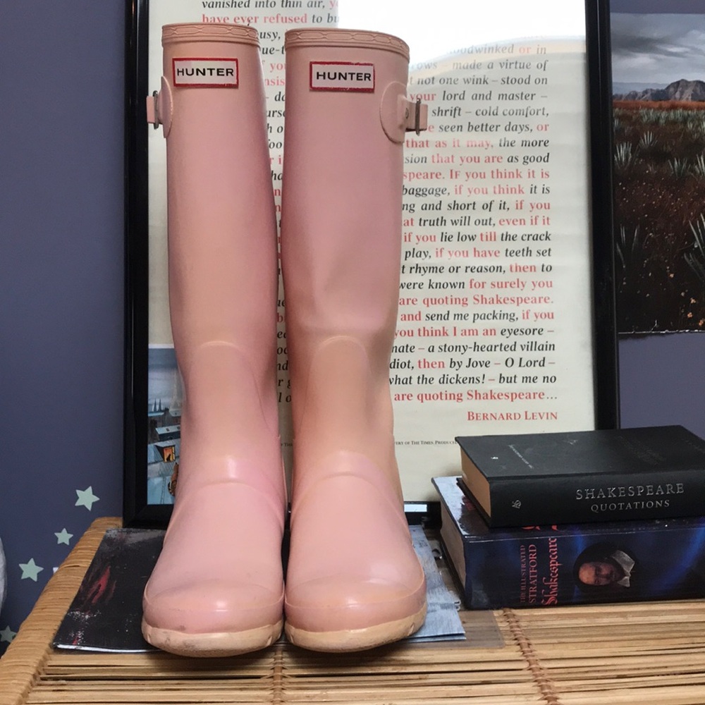 Authentic Light Pink Matte Hunter Boots
